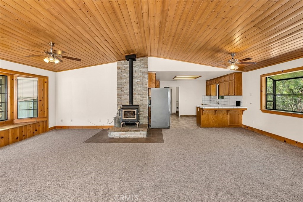 38475 Sierra Lakes Dr, Oakhurst, CA 93644