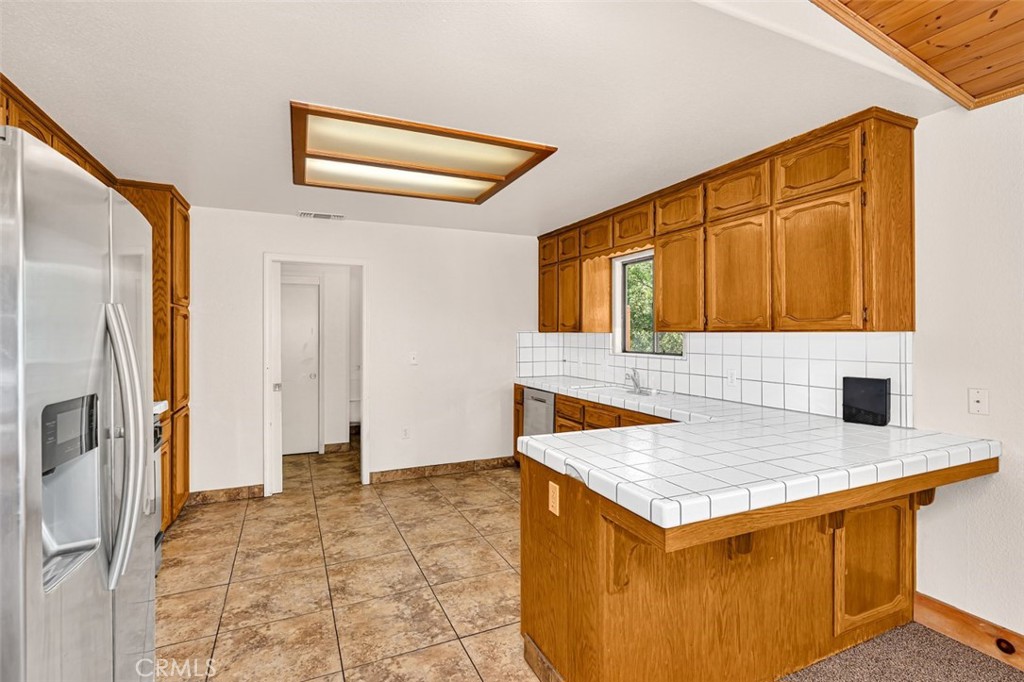 38475 Sierra Lakes Dr, Oakhurst, CA 93644