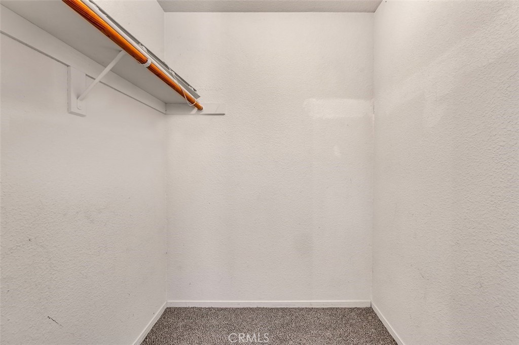 38475 Sierra Lakes Dr, Oakhurst, CA 93644