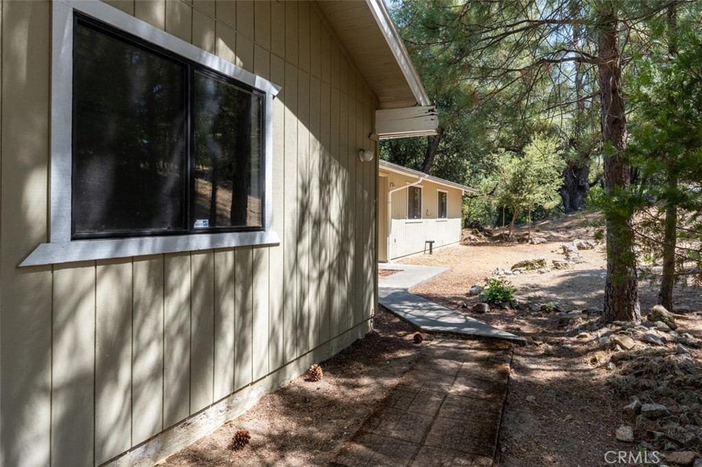 38475 Sierra Lakes Dr, Oakhurst, CA 93644