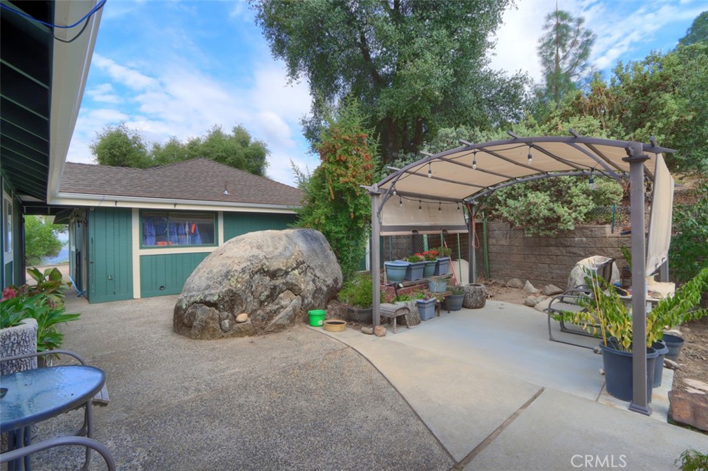 51648 Coyote Ridge, Oakhurst, CA 93644