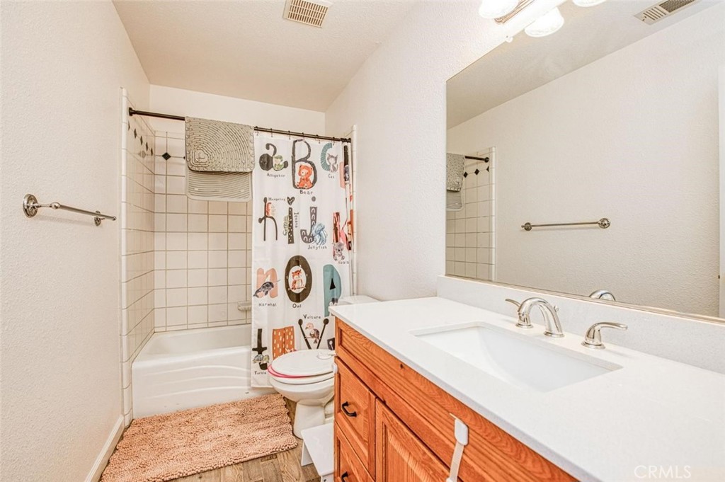 47587 Miami Highlands, Oakhurst, CA 93644