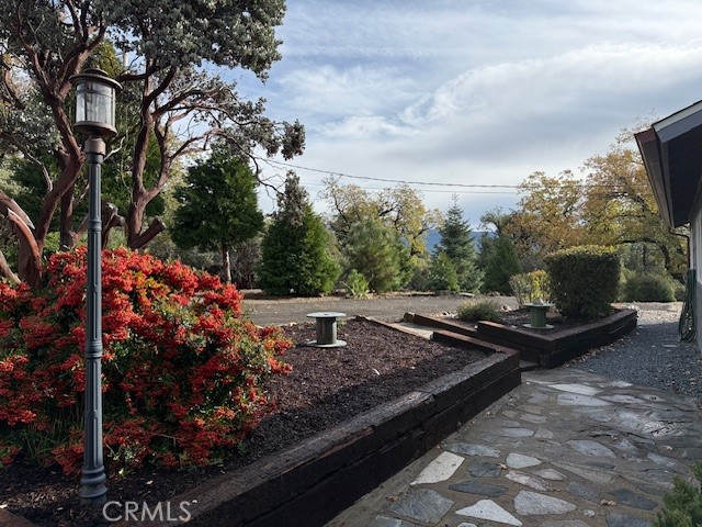 39468 Summit Dr, Oakhurst, CA 93644