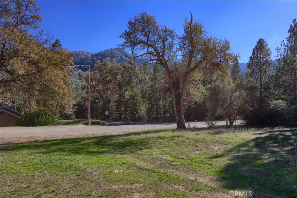 40410 Goldside Dr, Oakhurst, CA 93644