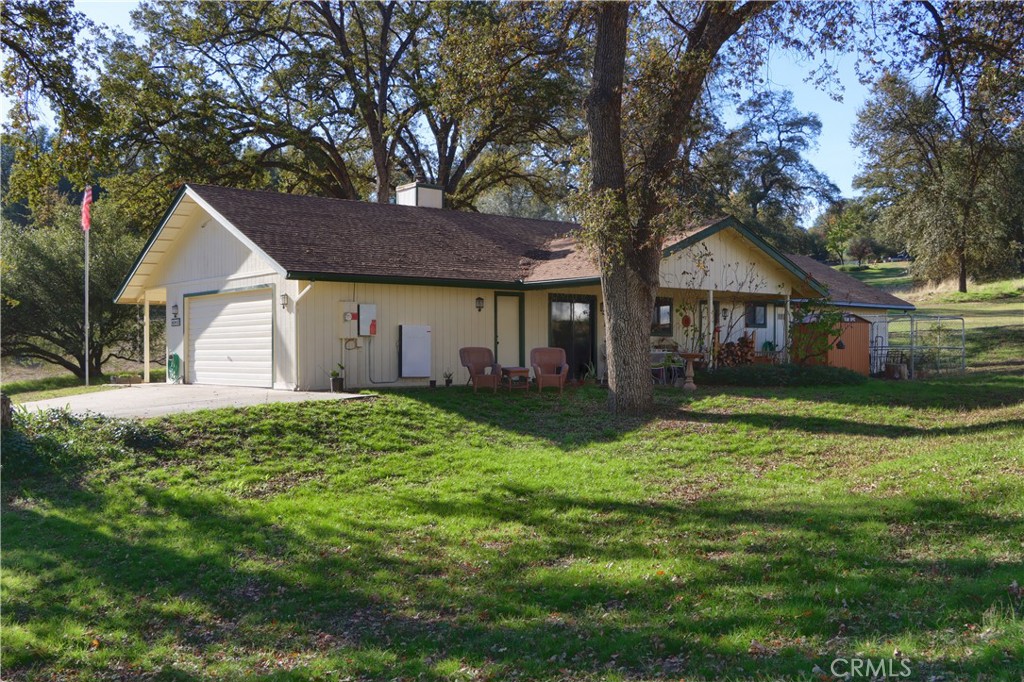 40410 Goldside Dr, Oakhurst, CA 93644