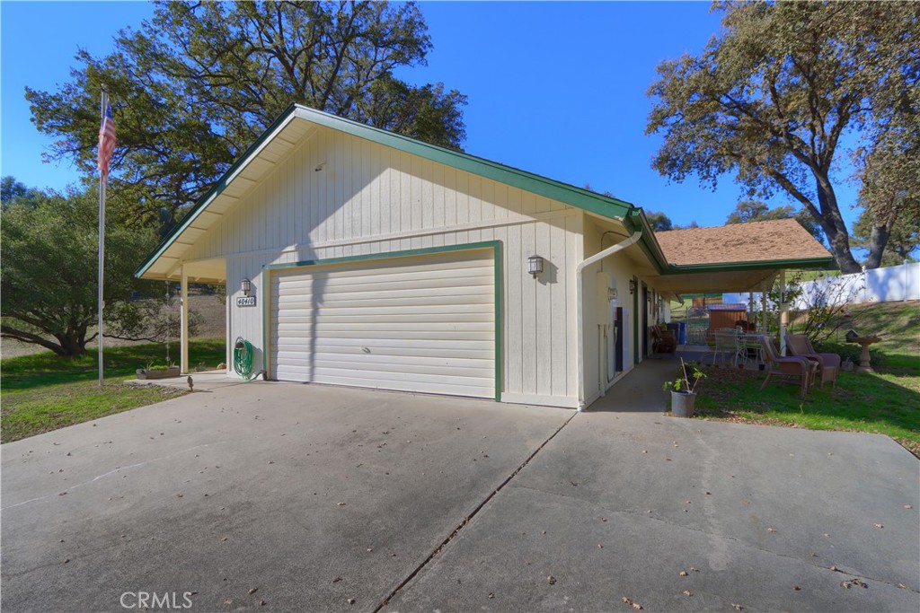 40410 Goldside Dr, Oakhurst, CA 93644