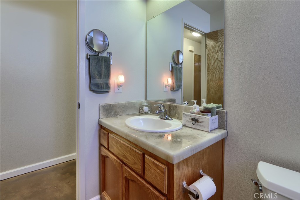 40410 Goldside Dr, Oakhurst, CA 93644