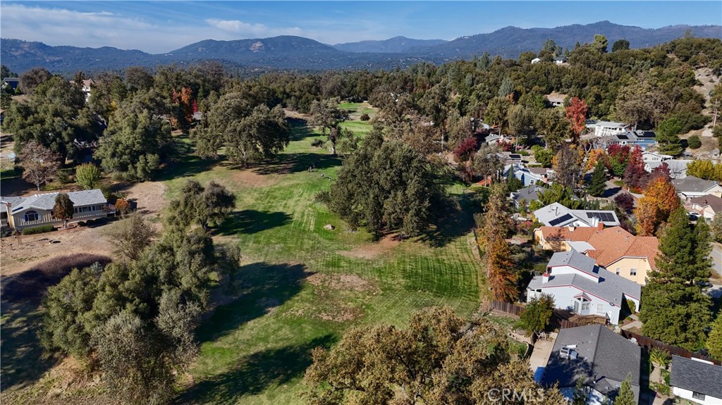 40410 Goldside Dr, Oakhurst, CA 93644