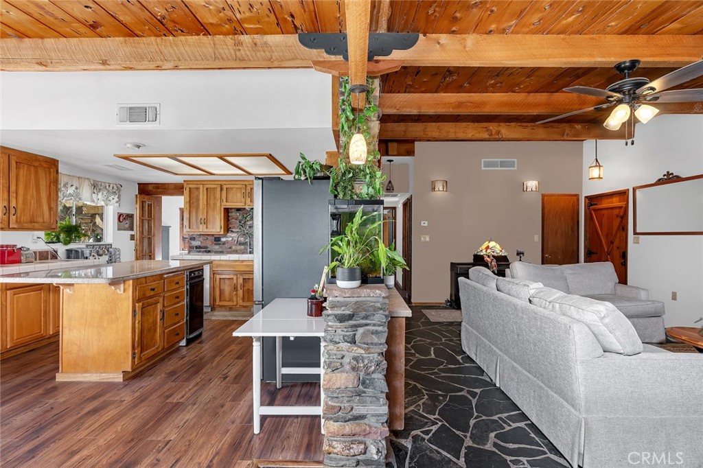 47515 Road 620, Oakhurst, CA 93644