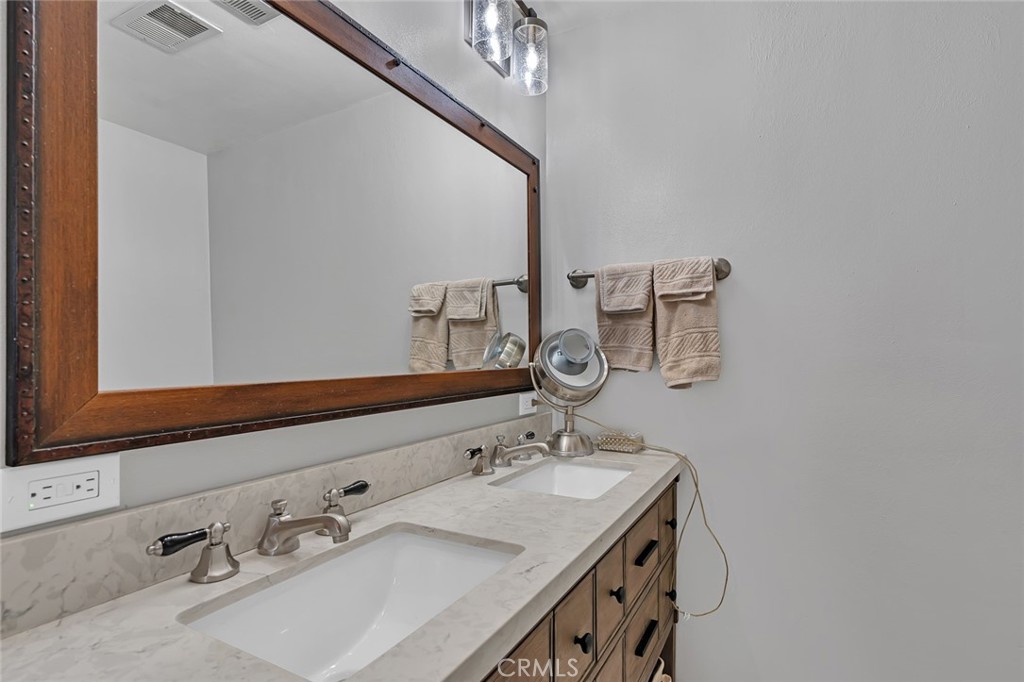 47515 Road 620, Oakhurst, CA 93644