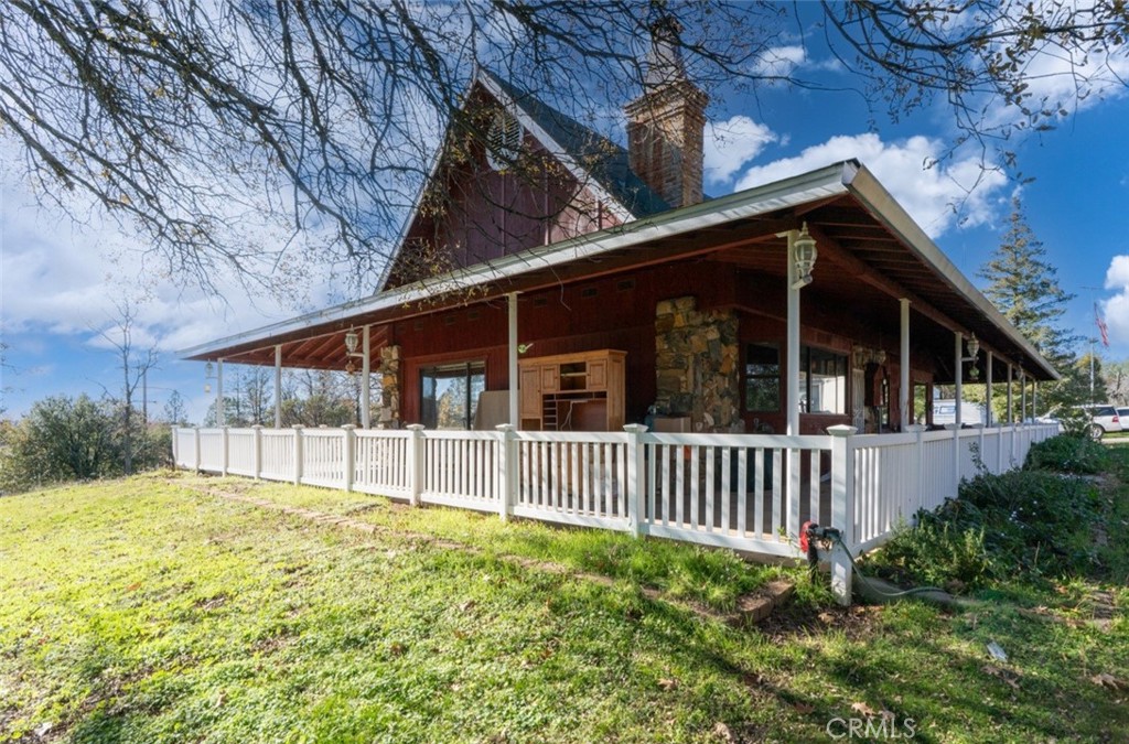 47515 Road 620, Oakhurst, CA 93644