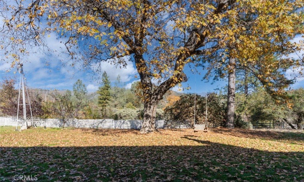 47515 Road 620, Oakhurst, CA 93644