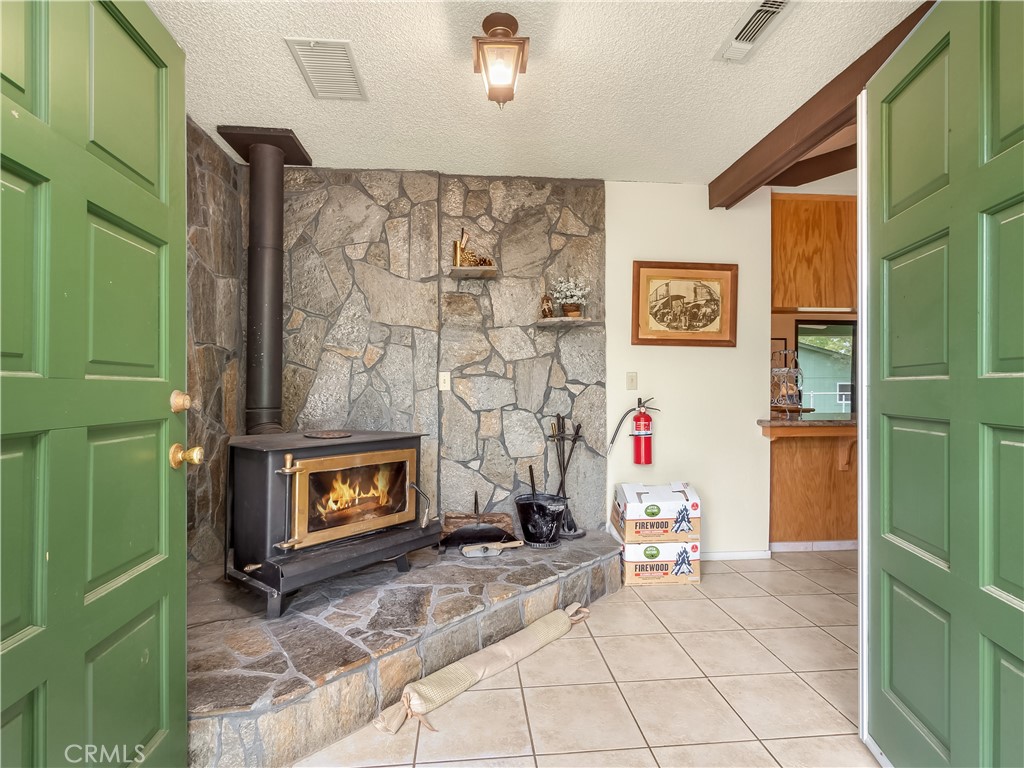 52092 Road 423, Oakhurst, CA 93644
