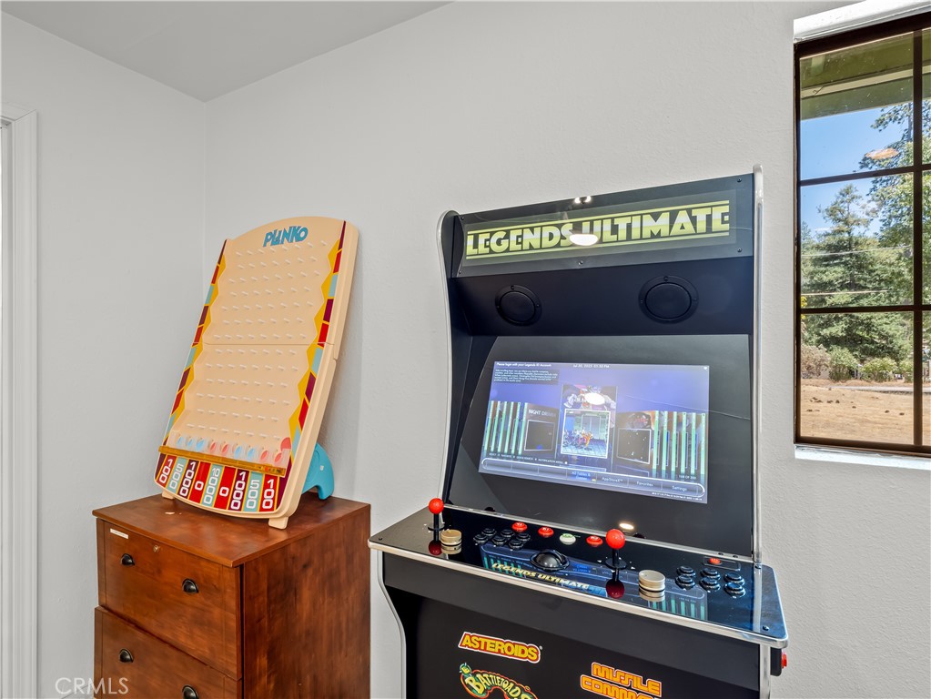 52092 Road 423, Oakhurst, CA 93644