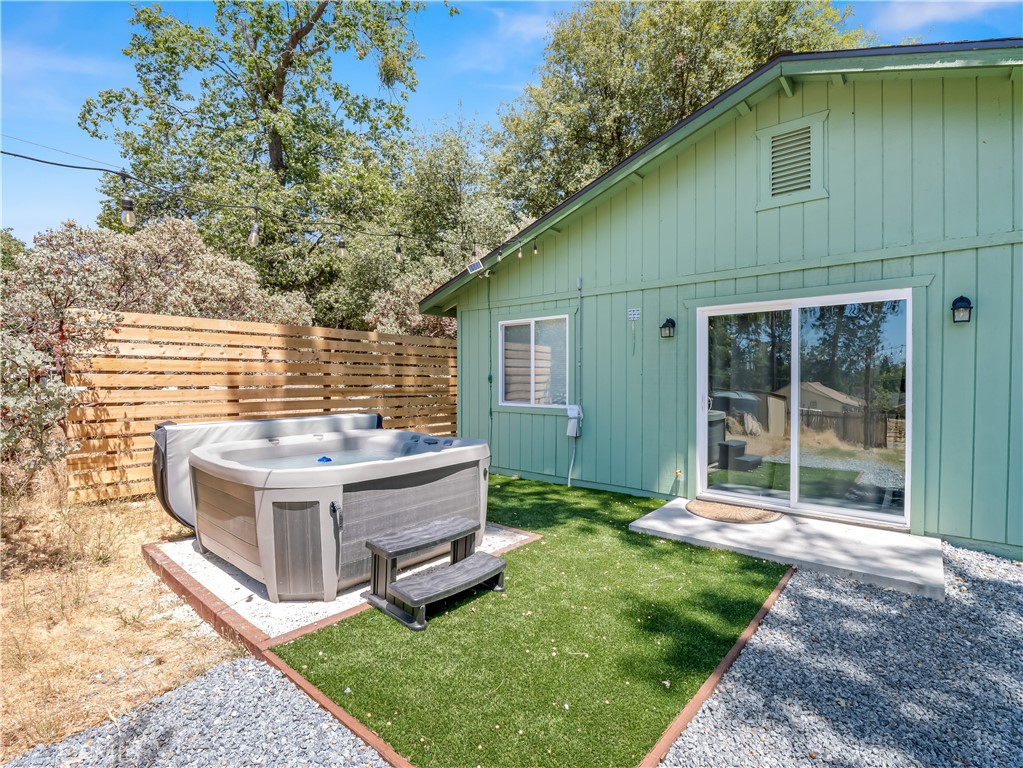 52092 Road 423, Oakhurst, CA 93644