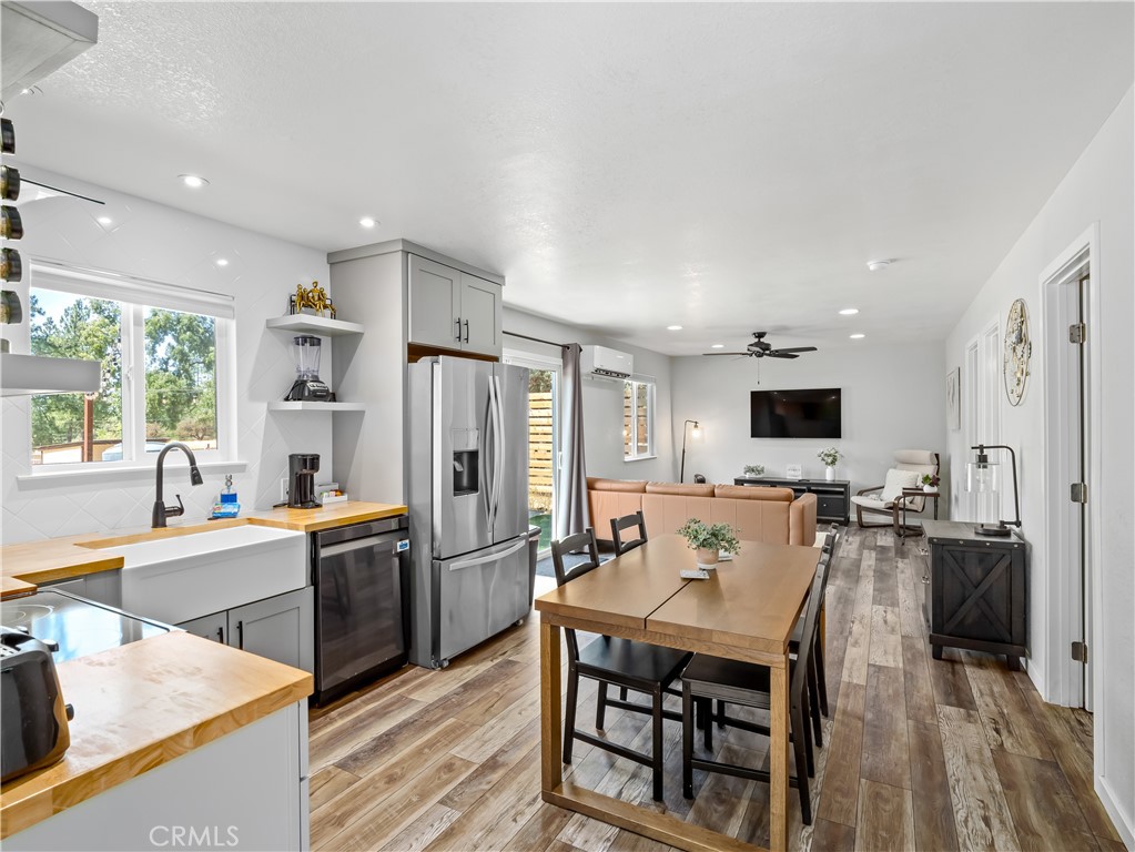 52092 Road 423, Oakhurst, CA 93644