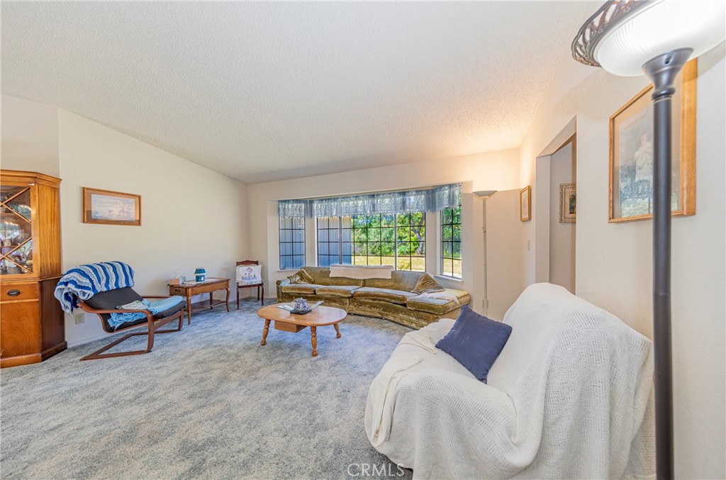 47457 Road 620, Oakhurst, CA 93644