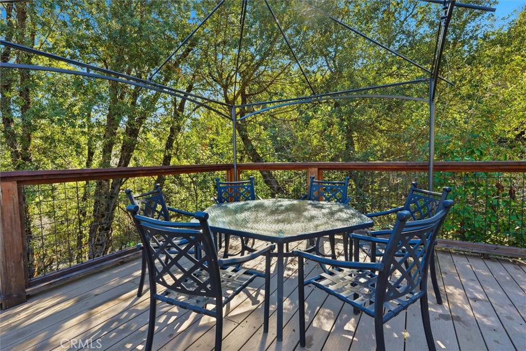 39309 Forest Park Ln, Oakhurst, CA 93644