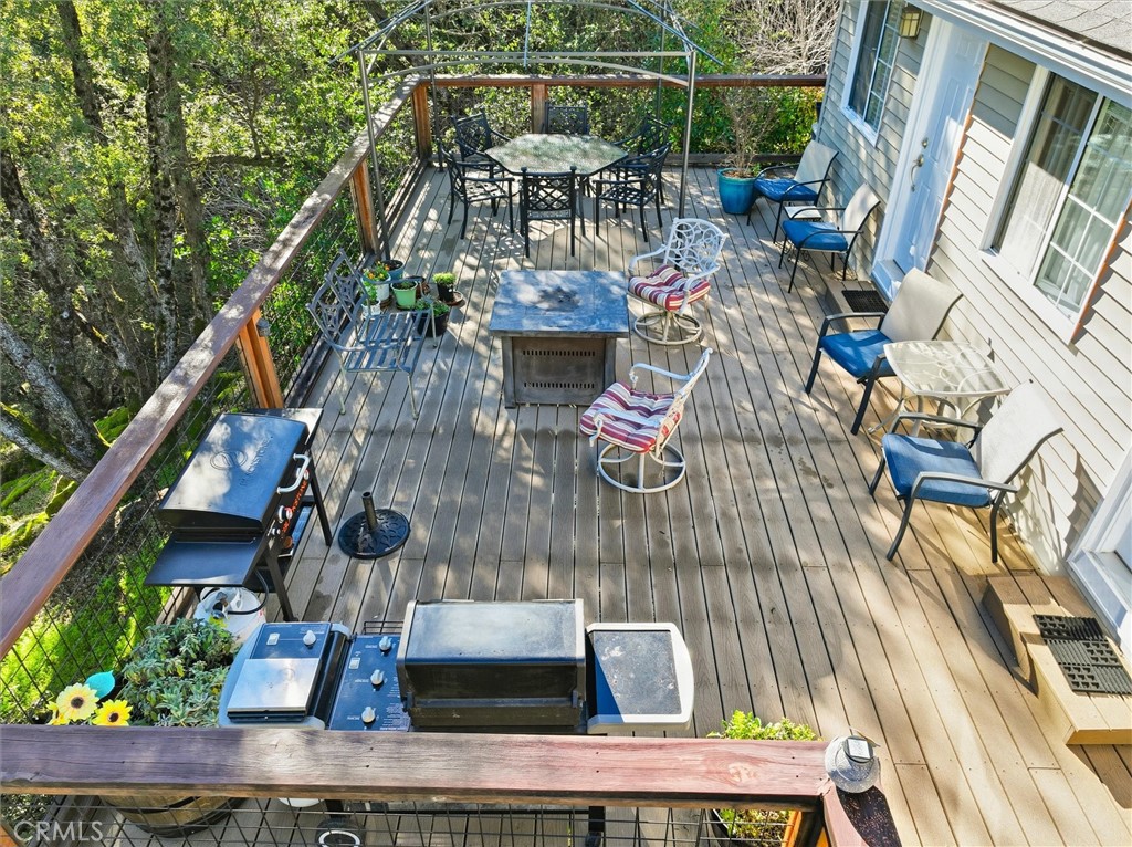 39309 Forest Park Ln, Oakhurst, CA 93644