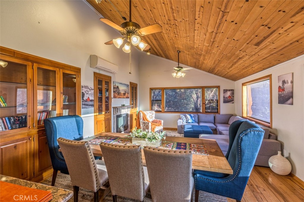 42203 Oak Ln, Oakhurst, CA 93644