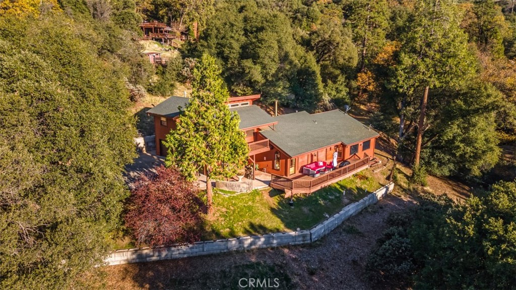 42203 Oak Ln, Oakhurst, CA 93644