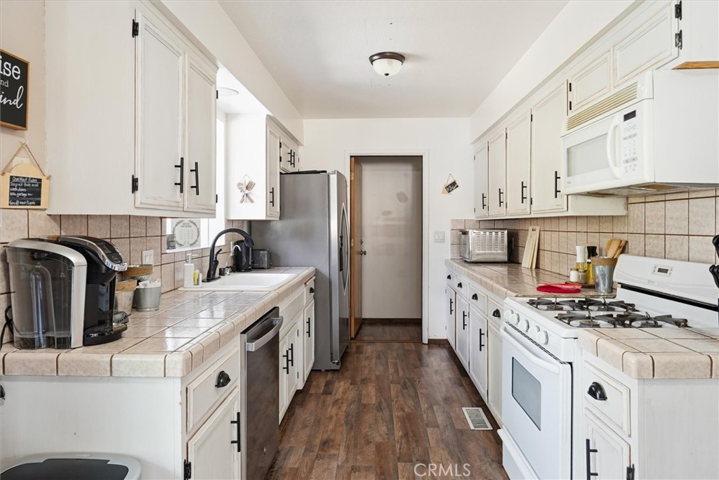 43149 W Sugar Pine, Oakhurst, CA 93644