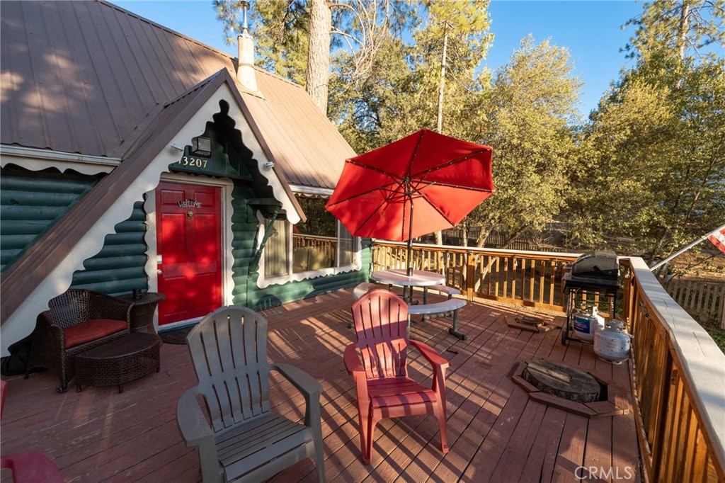 43207 West Sugar Pine Dr, Oakhurst, CA 93644