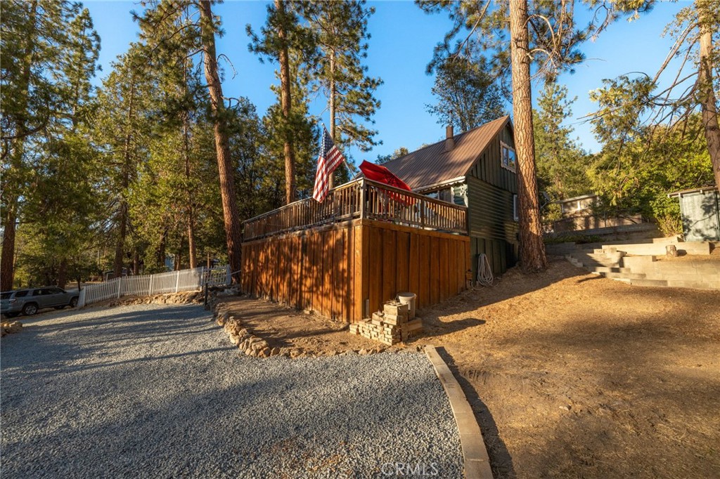 43207 West Sugar Pine Dr, Oakhurst, CA 93644