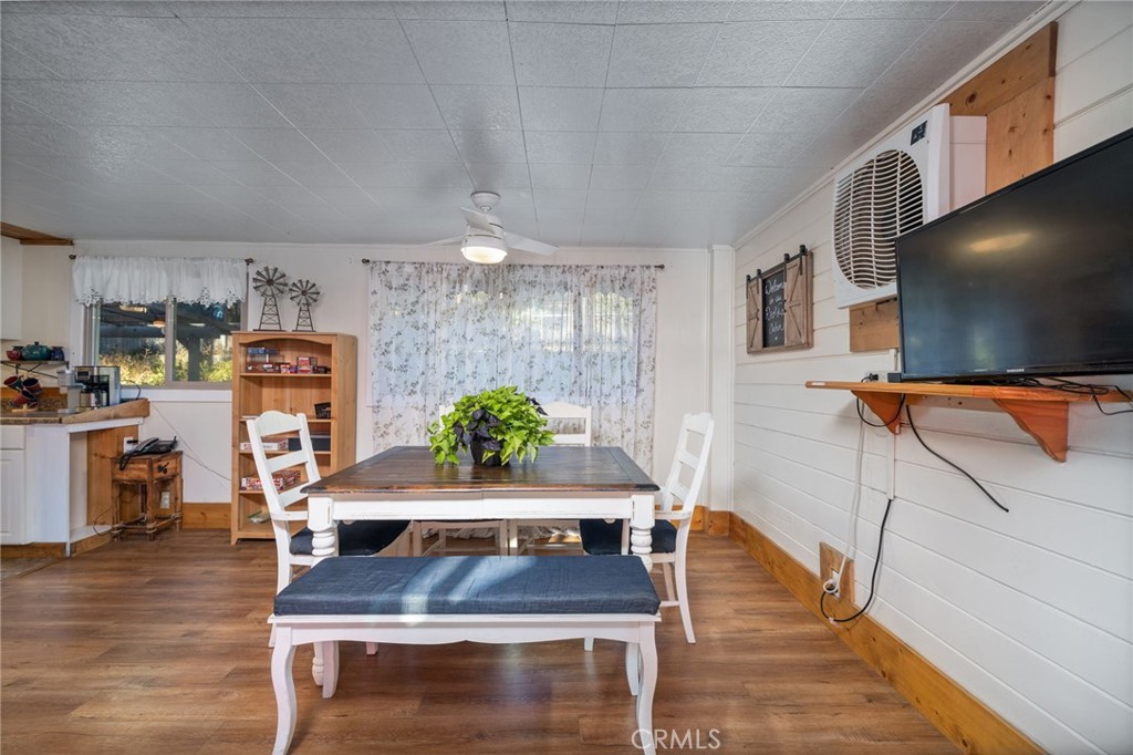 43207 West Sugar Pine Dr, Oakhurst, CA 93644