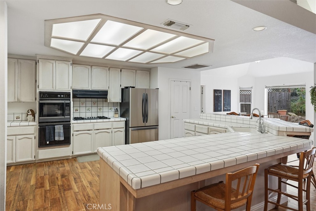 40484 Goldside Dr, Oakhurst, CA 93644