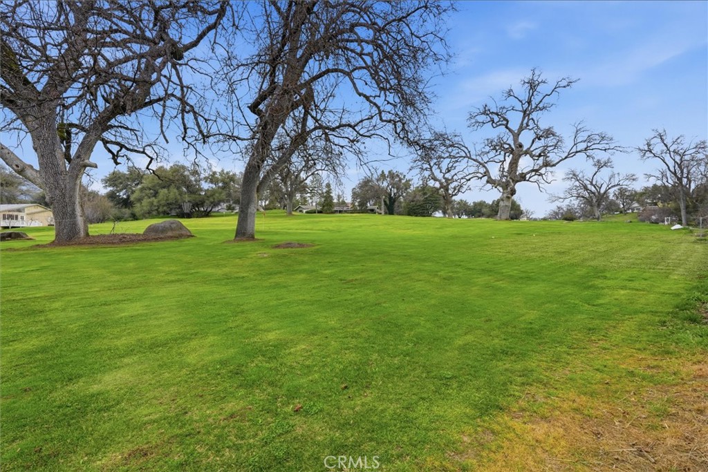 40484 Goldside Dr, Oakhurst, CA 93644