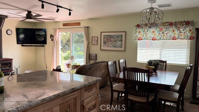 39468 Summit Dr, Oakhurst, CA 93644
