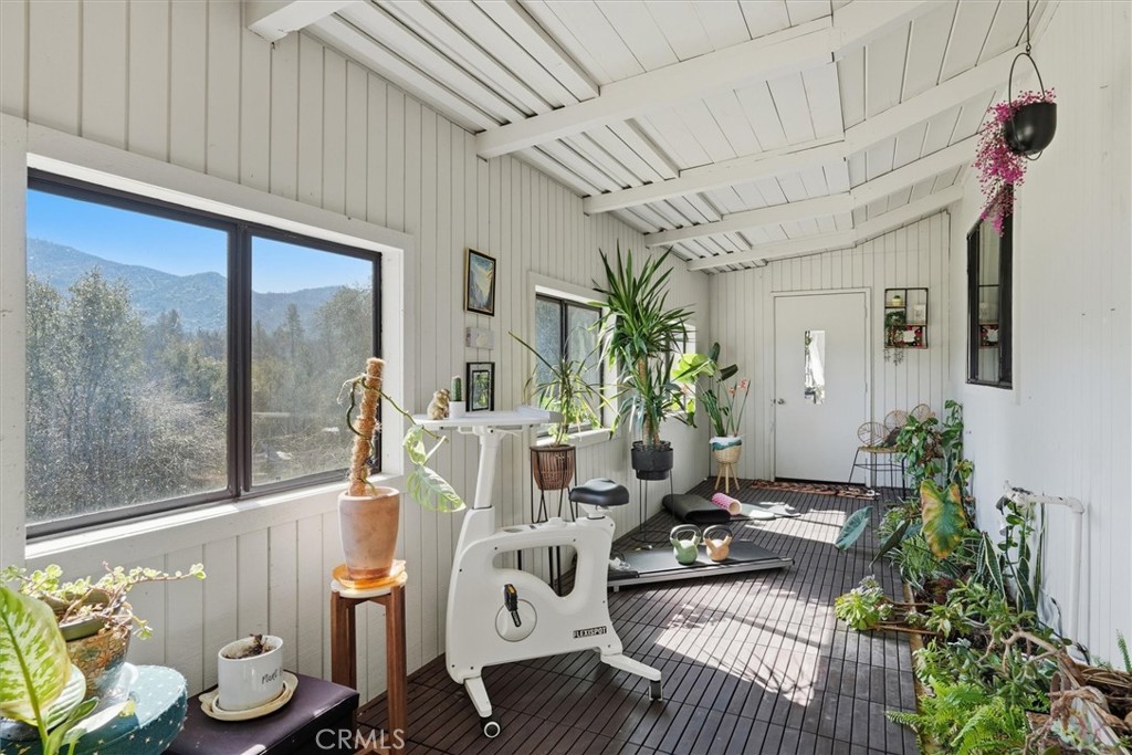 45430 Lauri, Oakhurst, CA 93644