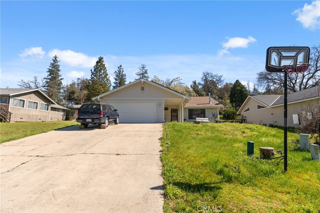 40875 Griffin, Oakhurst, CA 93644