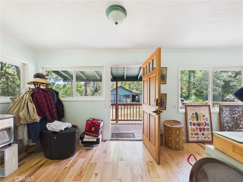 37777 China Creek Rd, Oakhurst, CA 93644