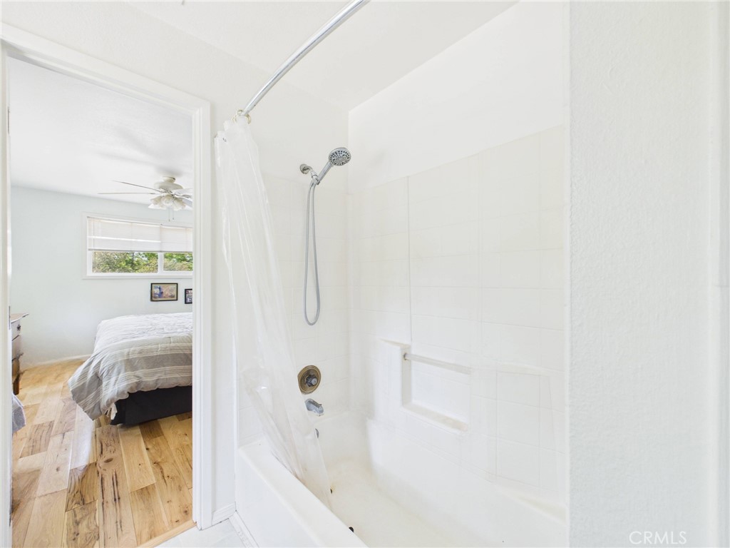 37777 China Creek Rd, Oakhurst, CA 93644