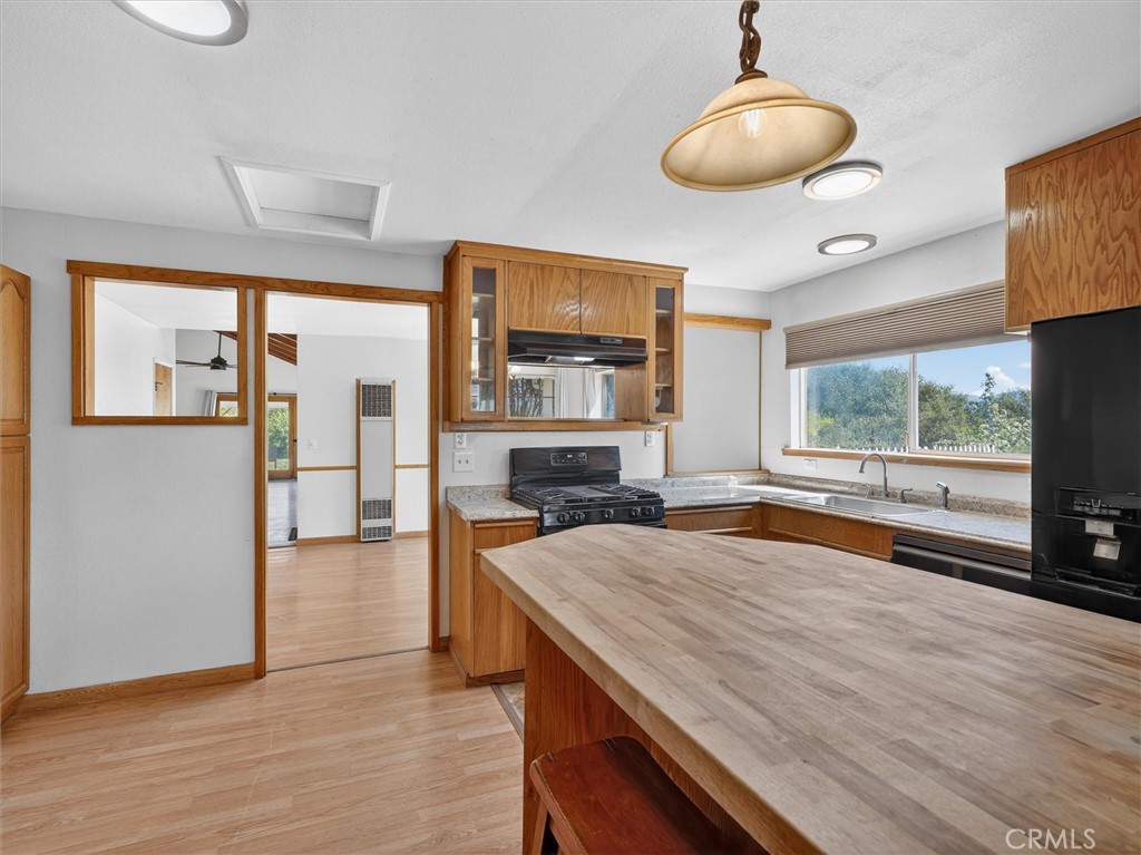 46535 S Eastwood, Oakhurst, CA 93644