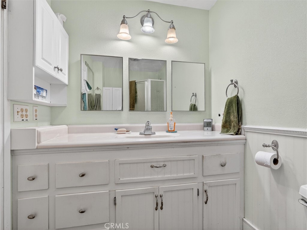 46535 S Eastwood, Oakhurst, CA 93644