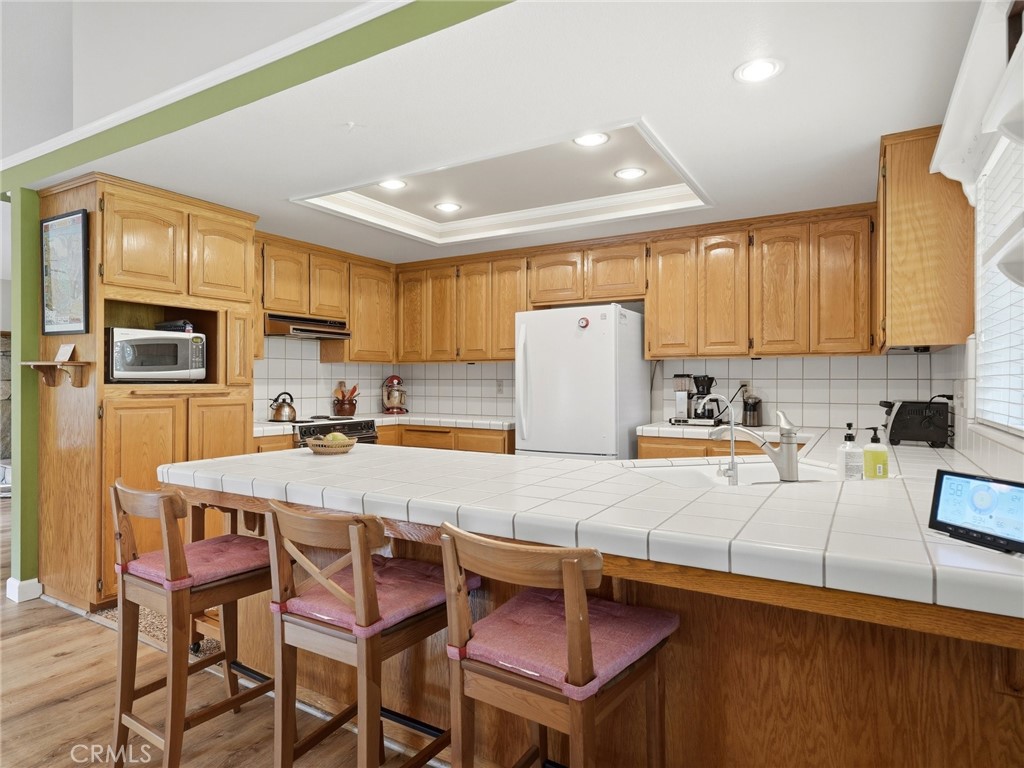 37927 China Creek, Oakhurst, CA 93644