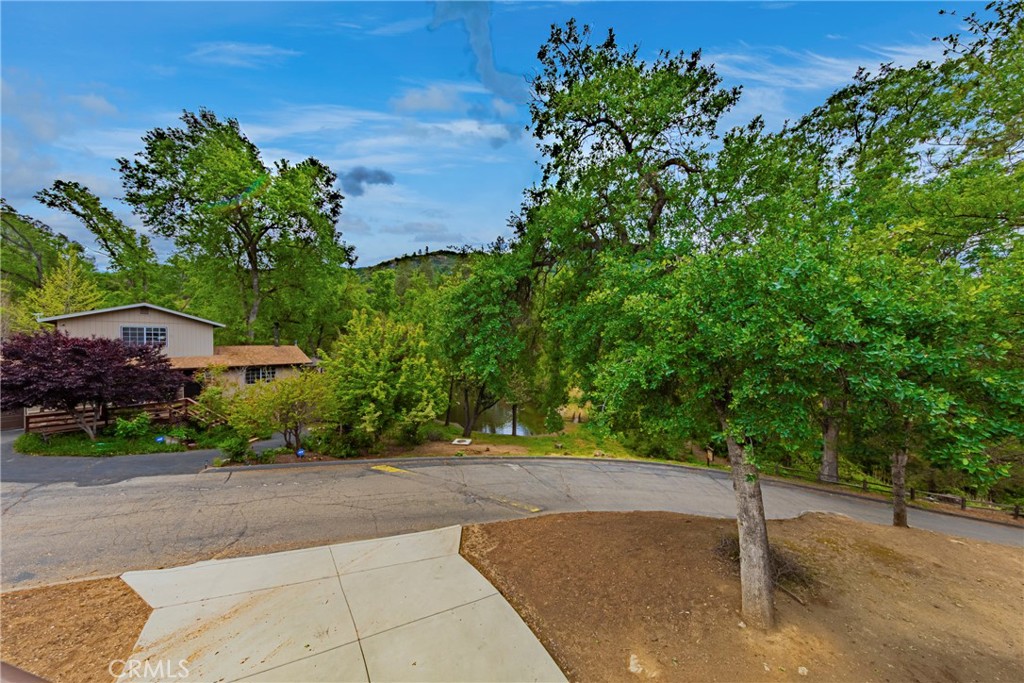 48441 Woodbend Ct, Oakhurst, CA 93644
