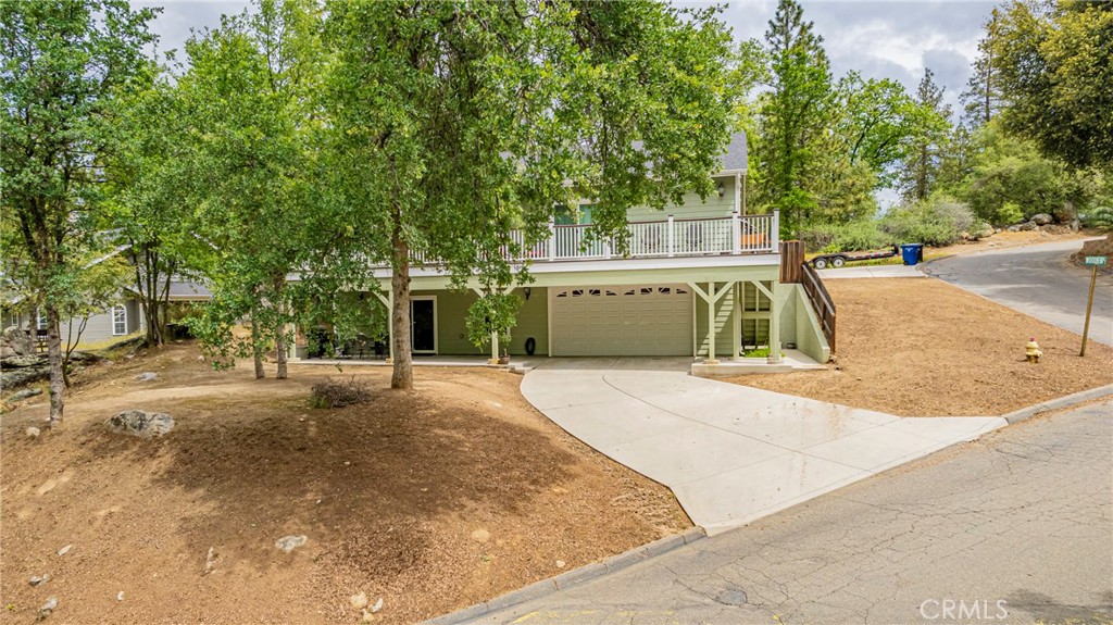 48441 Woodbend Ct, Oakhurst, CA 93644