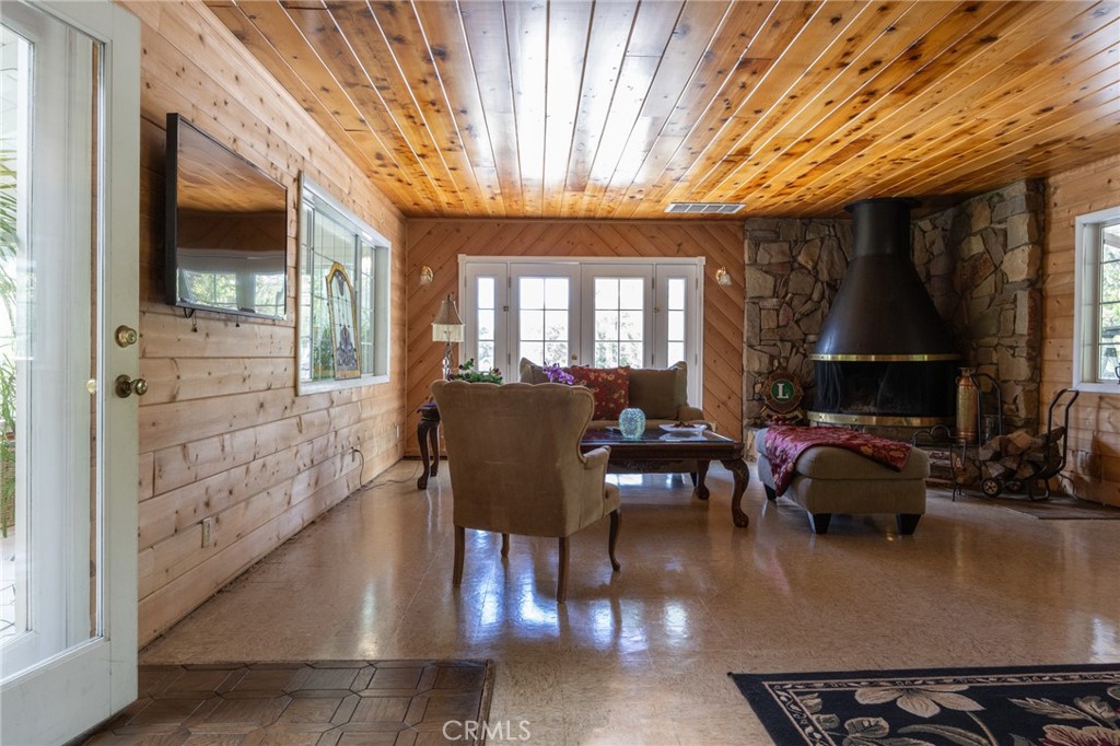 39520 Pierce Lake, Oakhurst, CA 93644