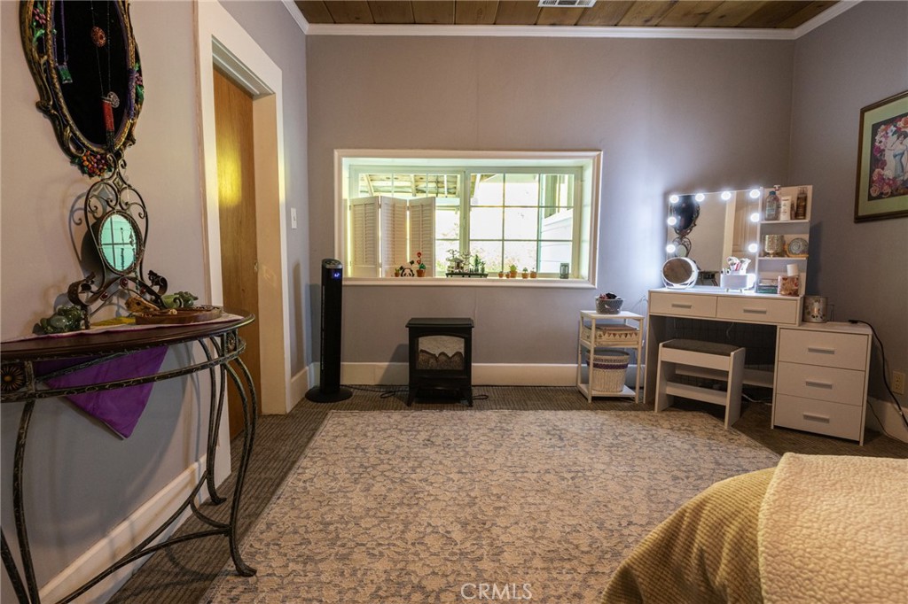 39520 Pierce Lake, Oakhurst, CA 93644