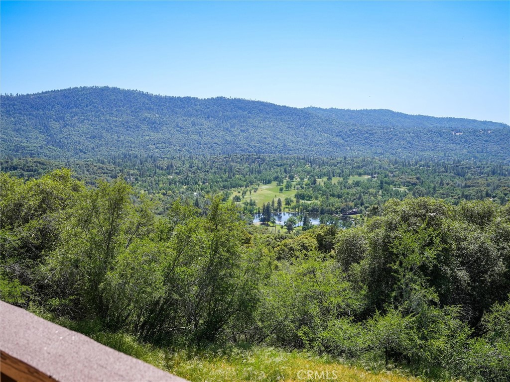 39380 Suncrest Ct, Oakhurst, CA 93644