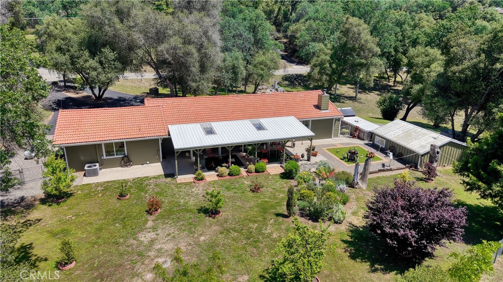 48910 Quail Dr, Oakhurst, CA 93644
