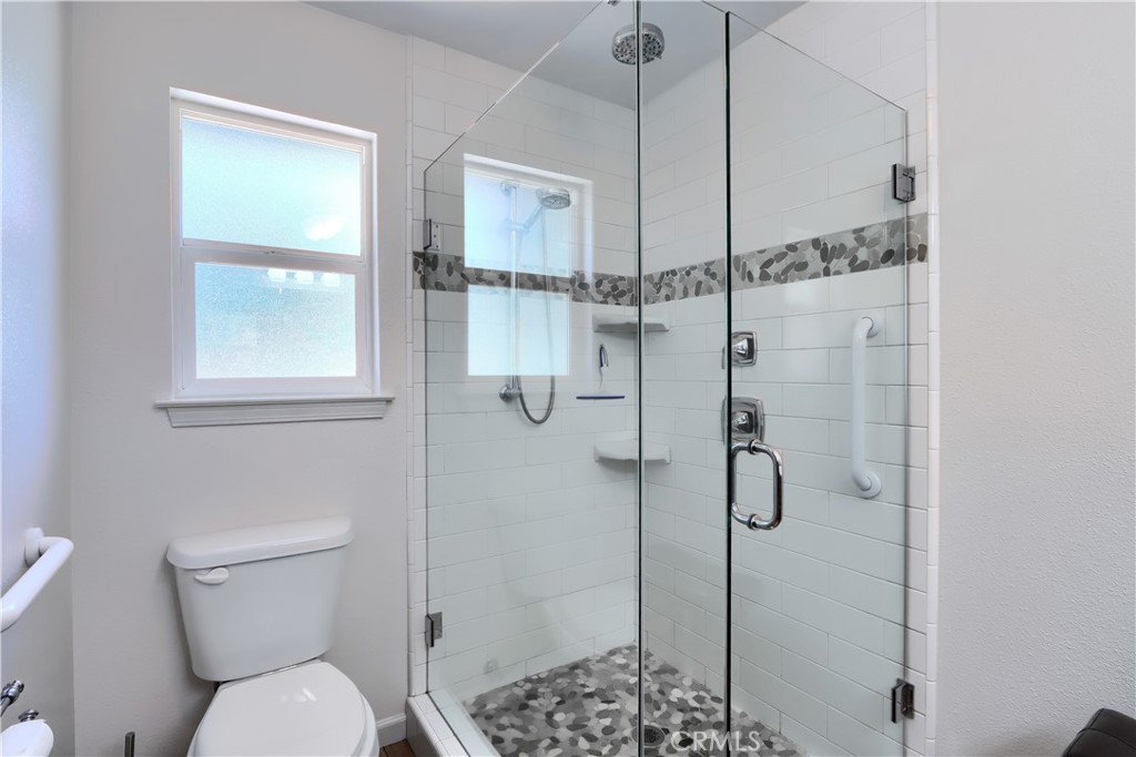 48910 Quail Dr, Oakhurst, CA 93644