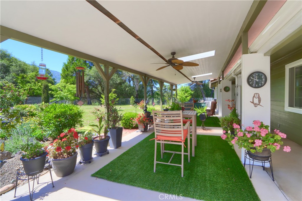 48910 Quail Dr, Oakhurst, CA 93644