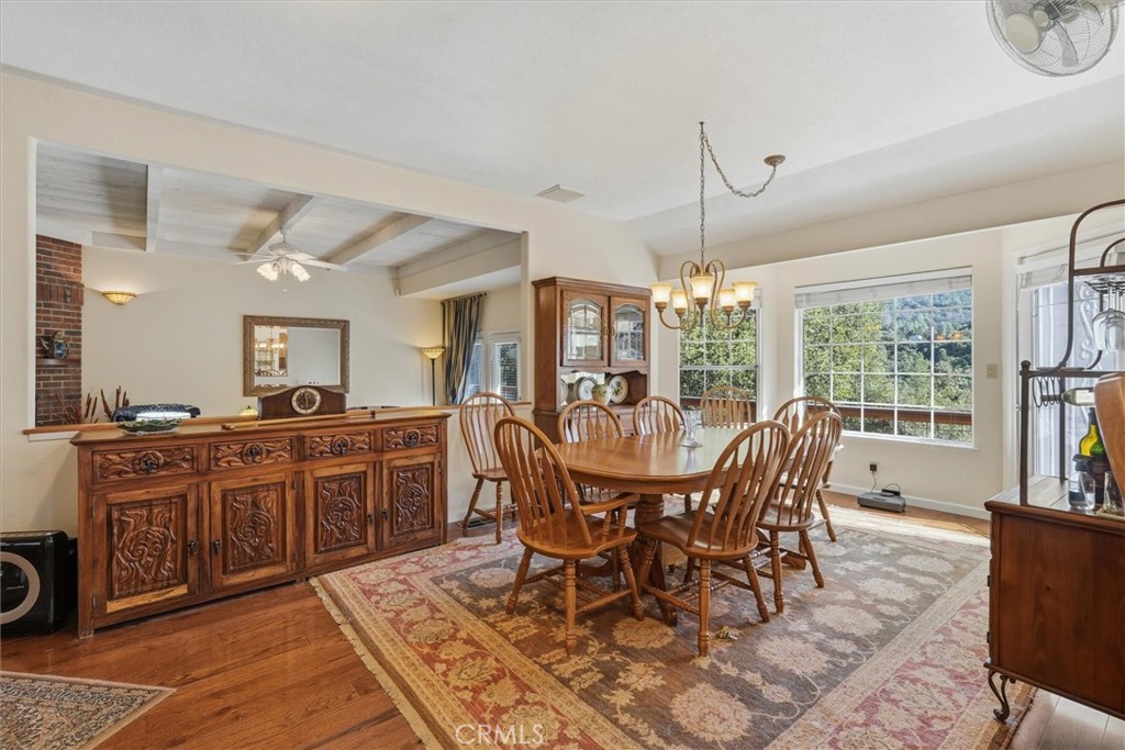 39309 Forest Park Ln, Oakhurst, CA 93644
