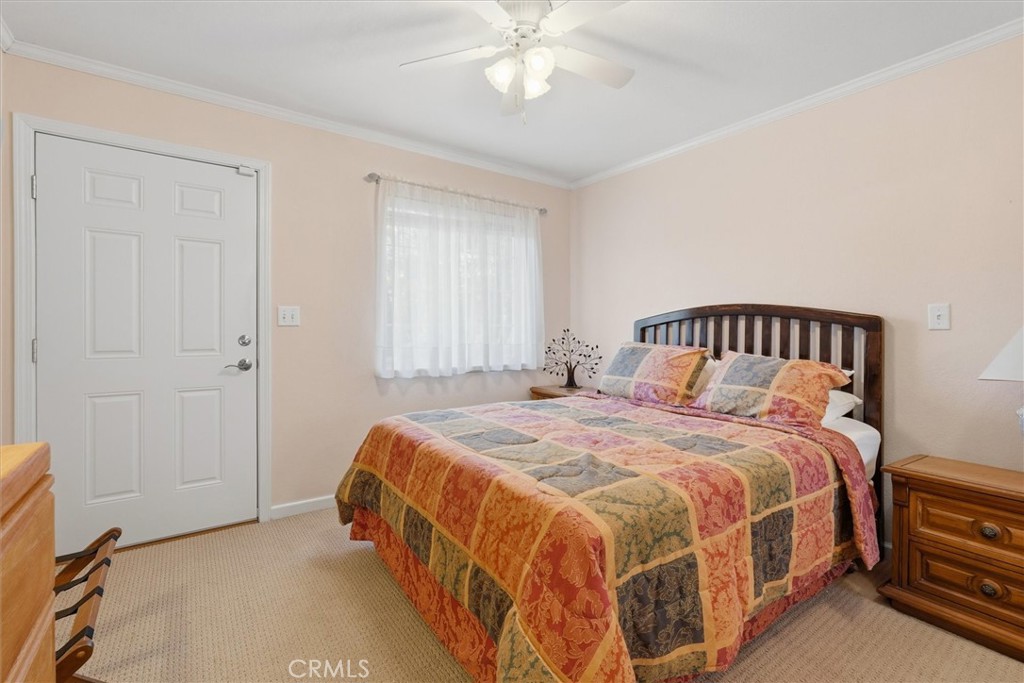 39309 Forest Park Ln, Oakhurst, CA 93644