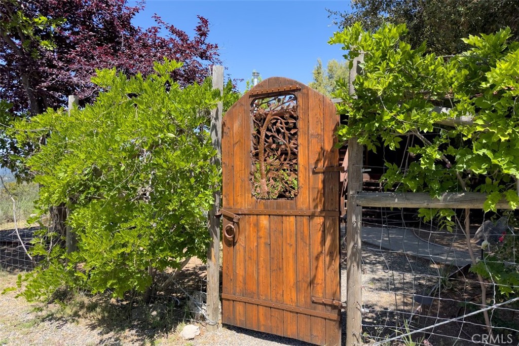 43016 Sunshine Mountain, Oakhurst, CA 93644